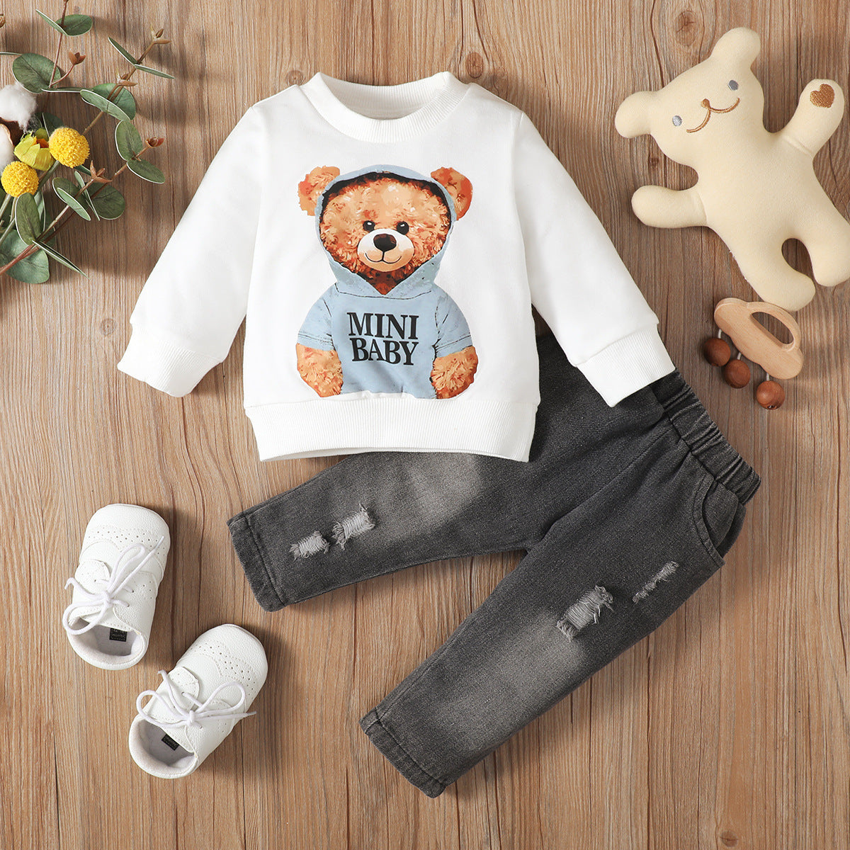 Bear Floral Print Long Sleeve Pullover And Denim Trousers Suit.